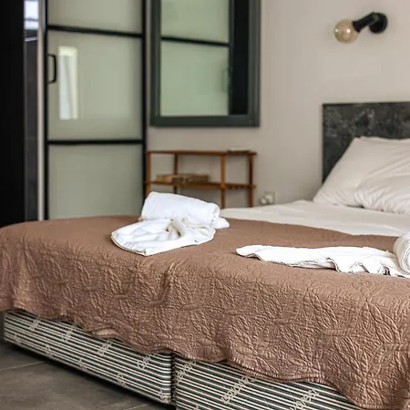 Nissi Avenue 64 3 - Luxcyservices *