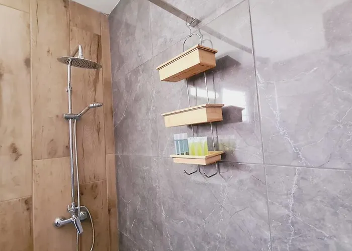 Nissi Avenue 64 3 - Luxcyservices