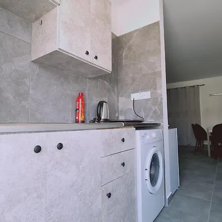 Nissi Avenue 64 3 - Luxcyservices איה נאפה