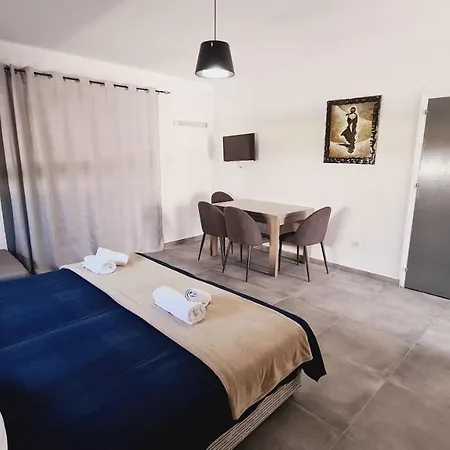 Nissi Avenue 64 3 - Luxcyservices شقة أيا نابا