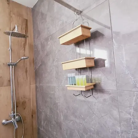 Nissi Avenue 64 3 - Luxcyservices