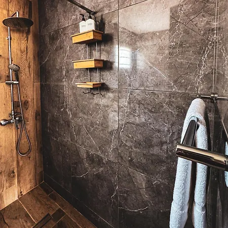 Nissi Avenue 64 3 - Luxcyservices Lägenhet *